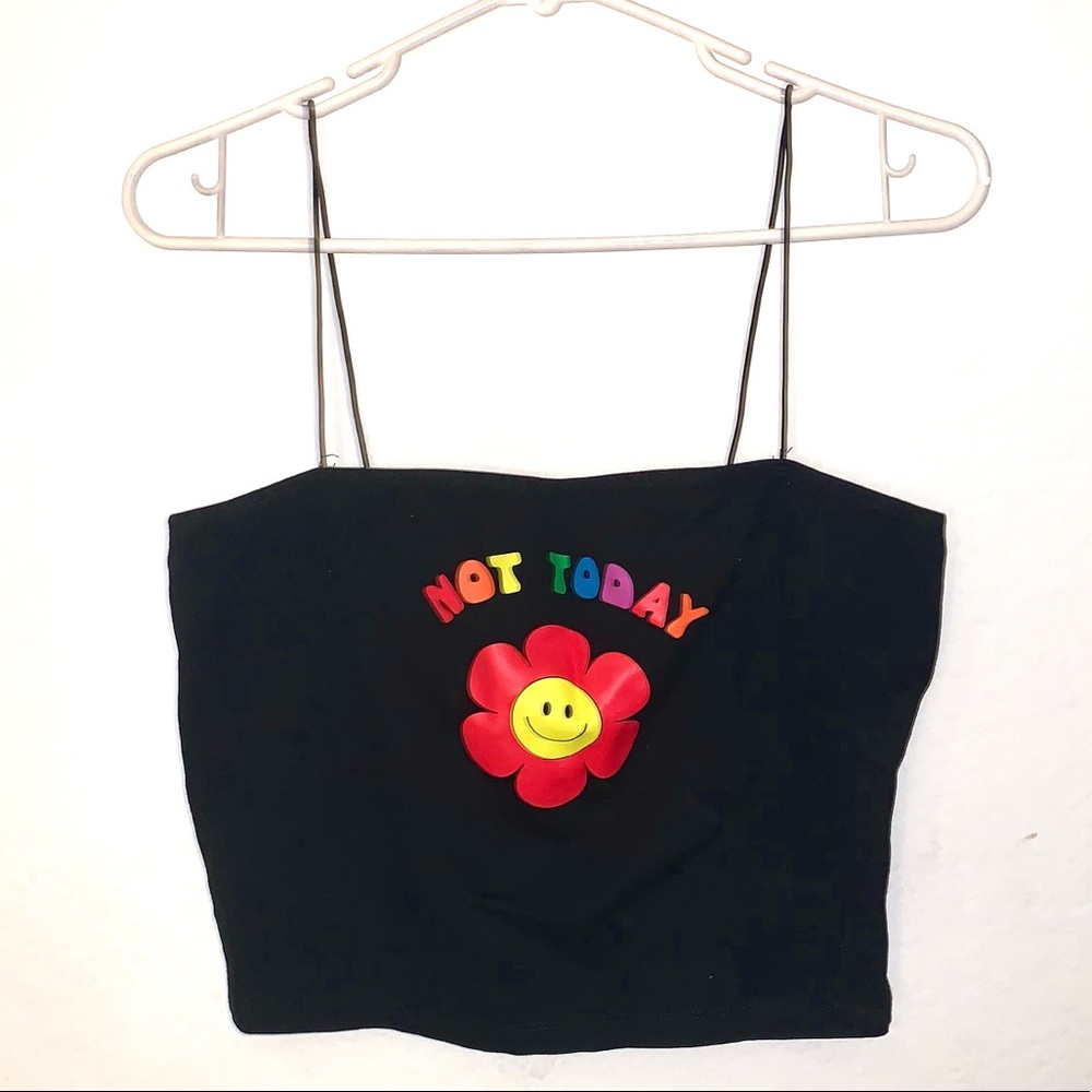 Cropped Square Line Graphic Top!